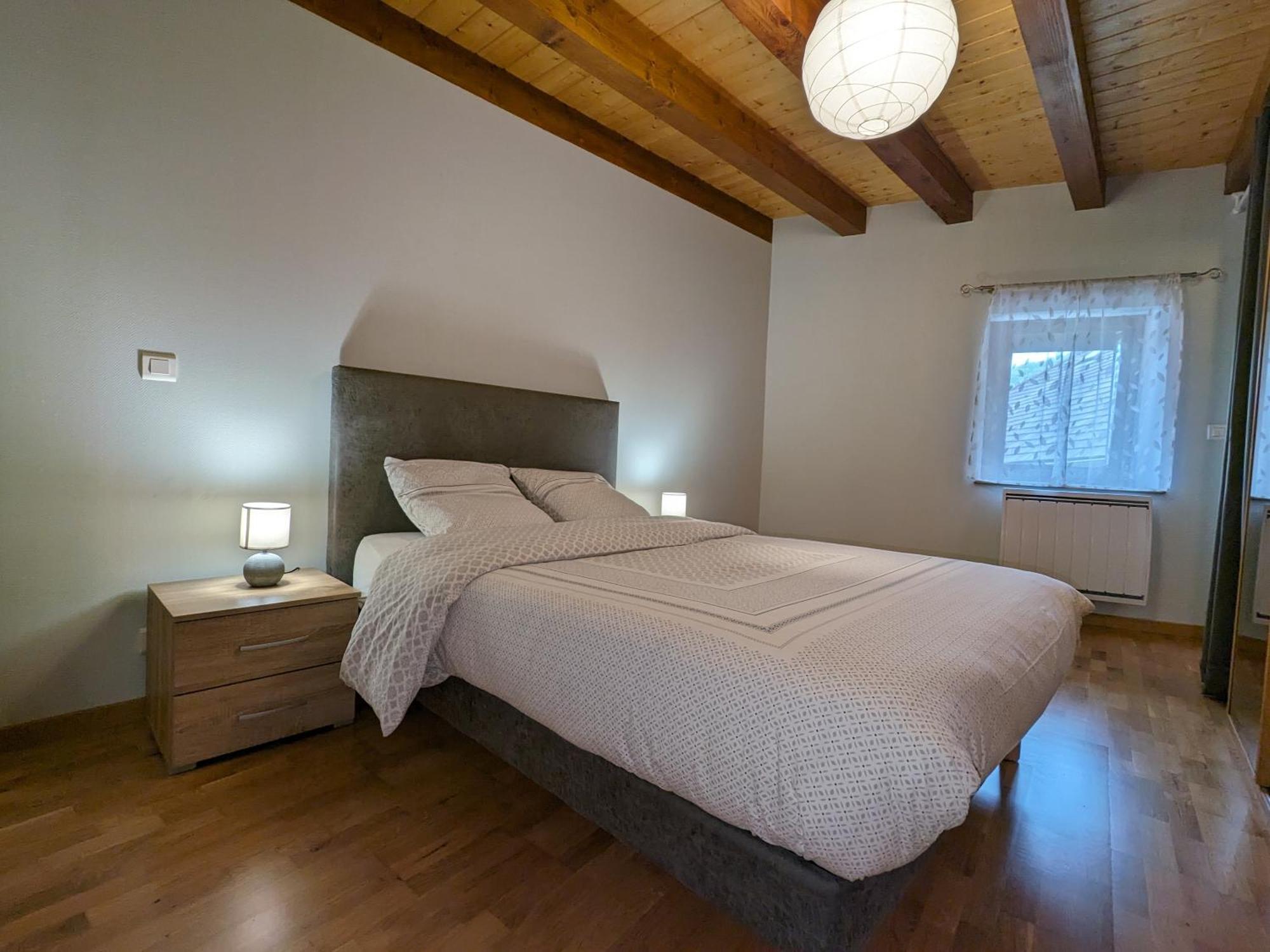 Petite Maison De Village Situee Entre Lacs, Cascades Et Montagnes Holiday home Virieu-le-Grand